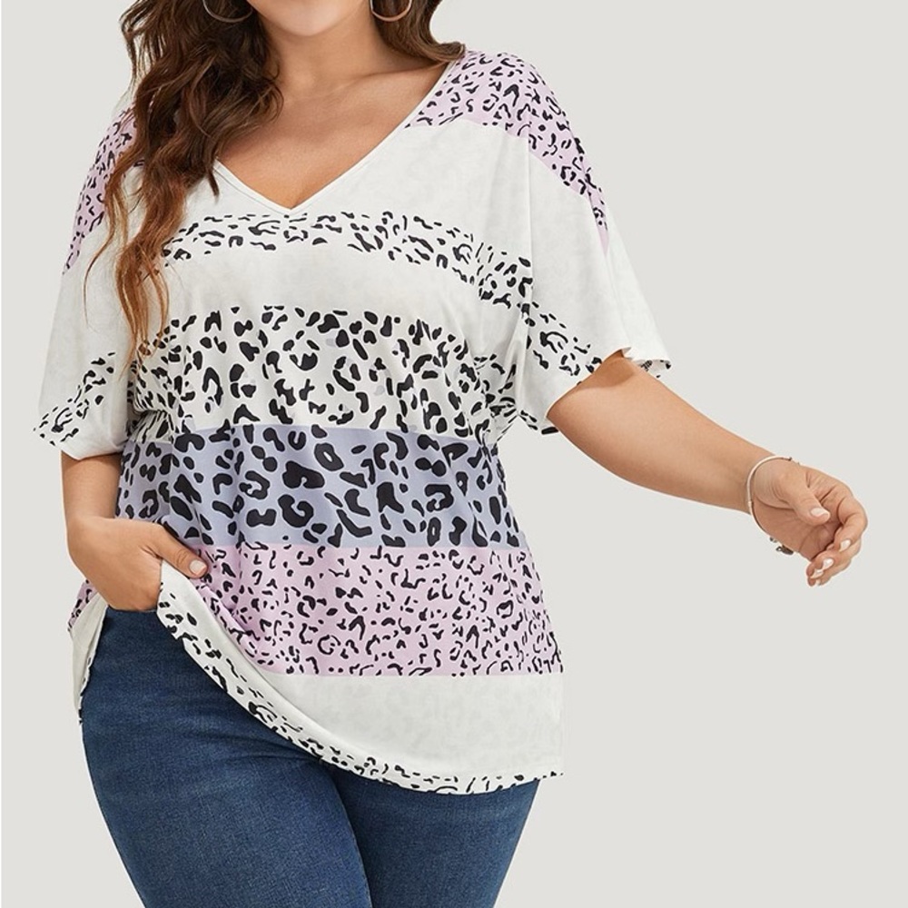 BloomChic Colorblock Cheetah Print V Neck Short Sleeve Top Plus Size 5X